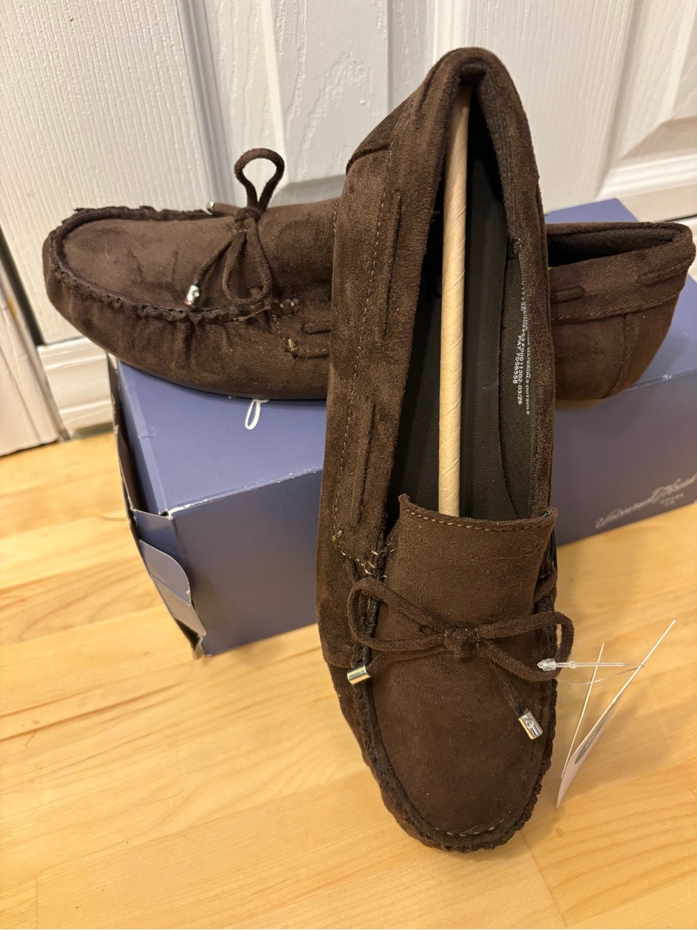 Universal Thread Dark Brown Suede Moccasin Loafers with Tie Detail - Picture 7 of 10